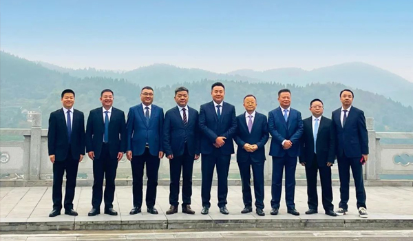 The 8th Meeting of the 9th Board of Directors of HEC Group was successfully held in Yidu Base, Hubei